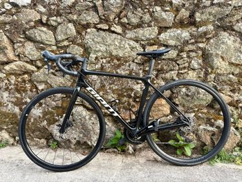 Giant TCR Advanced Disc 2 Pro Compact 2024 2024 Road & Gravel d'occasion — image 2 sur 7
