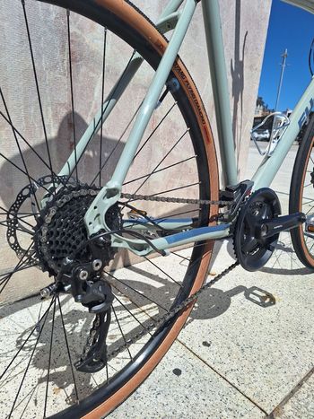 Gebrauchtes Fuji Finest Shimano Alivio 2017 Road & Gravel, Hellgrau — Bild 6 von 13