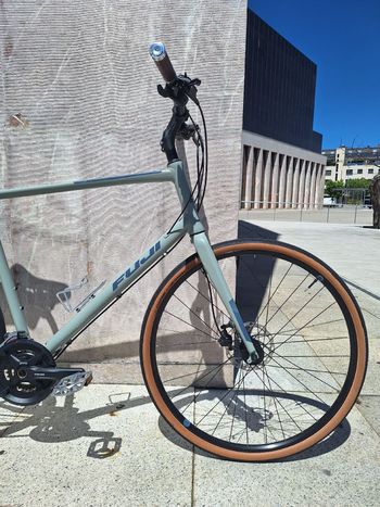 Gebrauchtes Fuji Finest Shimano Alivio 2017 Road & Gravel, Hellgrau — Bild 4 von 13