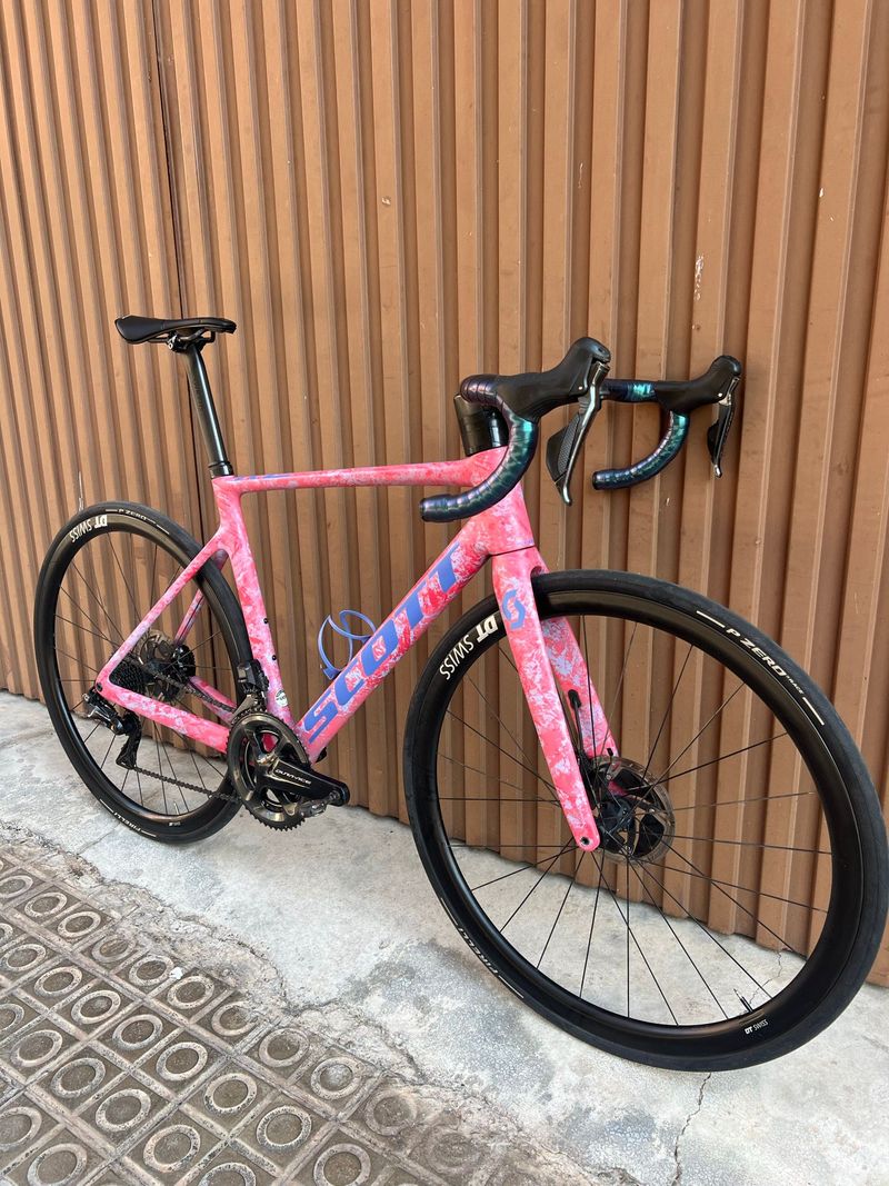 Używany Scott Addict RC Pro 2023 2023 Road & Gravel — zdjęcie 2 z 6