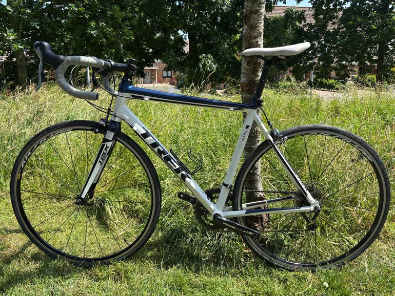 Gebrauchtes Trek 1.5 H2 (Compact) 2013 2013 Road & Gravel, Weiß — Bild 2 von 14