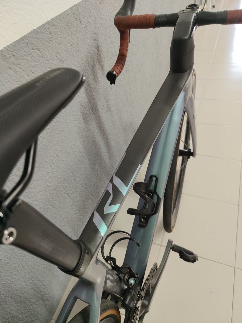 Scott Addict Shimano Ultegra Di2 2024 Road & Gravel de segunda mano, Gris claro — imagen 4 de 10