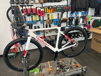 Wilier Filante SL SHIMANO 105 Di2 2x12 R7170 2026 2026 Road & Gravel d'occasion — image 3 sur 3