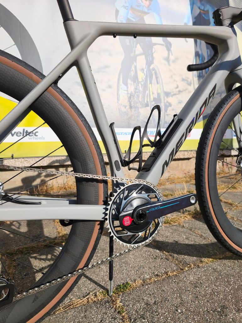 Used Merida MISSION 10K 2026 2026 Road & Gravel, Light Gray — image 4 of 6