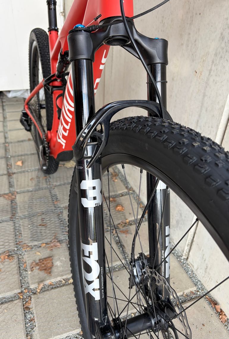 Gebrauchtes Specialized Epic 8 Custom, XT DI2, Fox 34 SL, OQUO MP30Team, OneUp V3 2025 Mountainbike, Rot — Bild 4 von 17