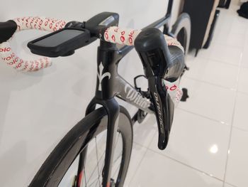 Gebrauchtes Wilier Filante Shimano Dura Ace Di2 2022 Road & Gravel, Rot — Bild 8 von 12