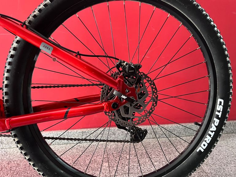 Conor Adra 29 Fs 720Wh 2025 Mountainbike d'occasion — image 4 sur 9
