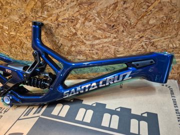 Używany Santa Cruz V10 DH X01 2027 Frameset 2027 Mountainbike — zdjęcie 2 z 4