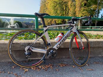Orbea Orca SRAM Red eTap 2020 Road & Gravel de segunda mano, Gris claro — imagen 7 de 7