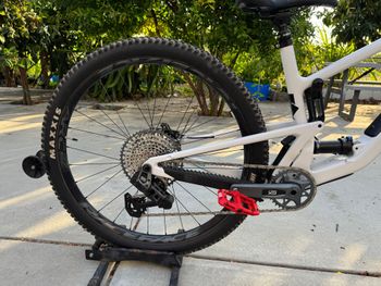Used Santa Cruz Tallboy GX AXS / Carbon C 2024 2024 Mountainbike, White, 29 — image 3 of 8