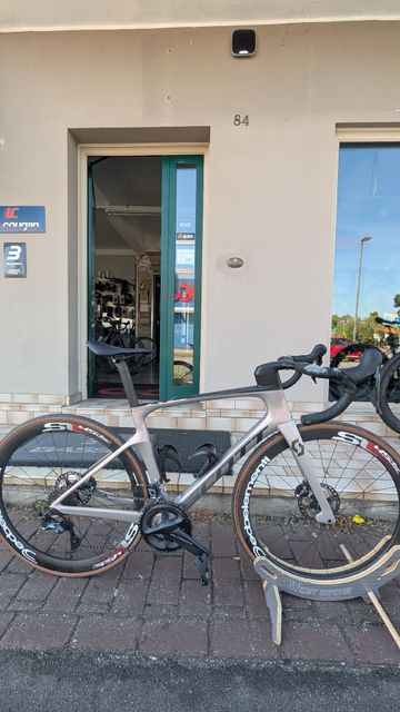 Scott Foil RC 30 2022 2022 Road & Gravel de segunda mano, Blanco — imagen 2 de 7