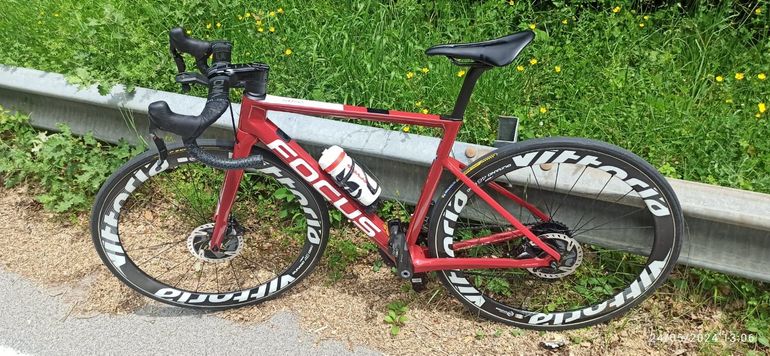 Used Focus IZALCO MAX 8.9 2021 2021 Road & Gravel, Red — image 1 of 14