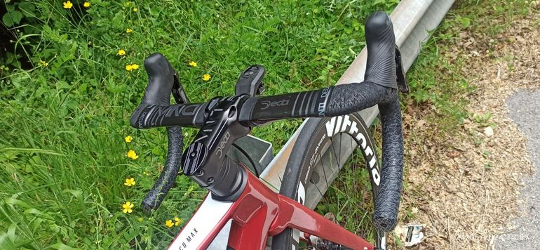 Used Focus IZALCO MAX 8.9 2021 2021 Road & Gravel, Red — image 8 of 14