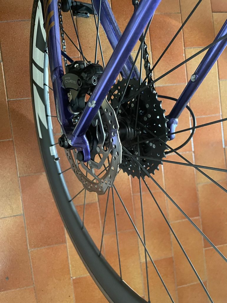 Canyon Endurace AllRoad 2027 2027 Road & Gravel d'occasion — image 10 sur 13