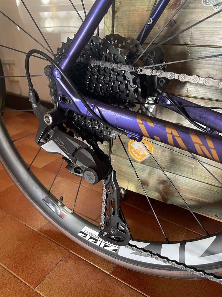 Canyon Endurace AllRoad 2027 2027 Road & Gravel d'occasion — image 12 sur 13