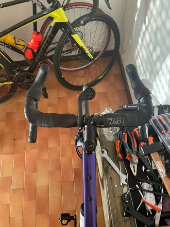 Canyon Endurace AllRoad 2027 2027 Road & Gravel d'occasion — image 7 sur 13