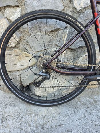 Tweedehands GT Grade Elite 2023 2023 Road & Gravel — afbeelding 2 van 3