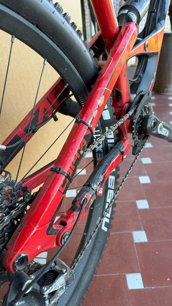 Gebrauchtes YT Custom SRAM X01 2017 Mountainbike, Rot — Bild 3 von 14