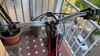 Gebrauchtes YT Custom SRAM X01 2017 Mountainbike, Rot — Bild 6 von 14