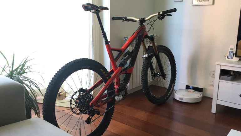 Gebrauchtes YT Custom SRAM X01 2017 Mountainbike, Rot — Bild 11 von 14