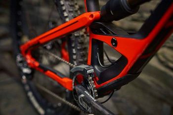 Gebrauchtes YT Custom SRAM X01 2017 Mountainbike, Rot — Bild 10 von 14