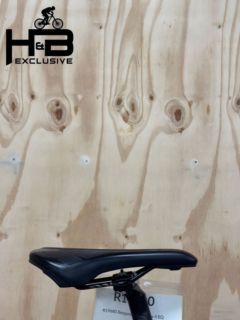 Bergamont E-Revox 4 EQ Shimano Deore 2022 Mountainbike de segunda mano, Negro — imagen 9 de 13