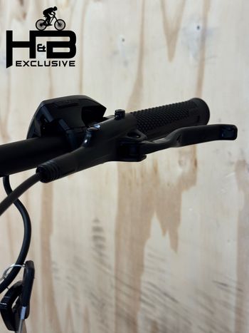 Bergamont E-Revox 4 EQ Shimano Deore 2022 Mountainbike de segunda mano, Negro — imagen 4 de 13