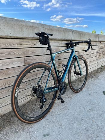 Canyon Ultimate CF SLX 8 Force AXS 2023 2023 Road & Gravel d'occasion — image 3 sur 8