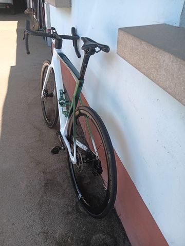 Used Basso Astra SRAM Force 2023 Road & Gravel, Green — image 4 of 9