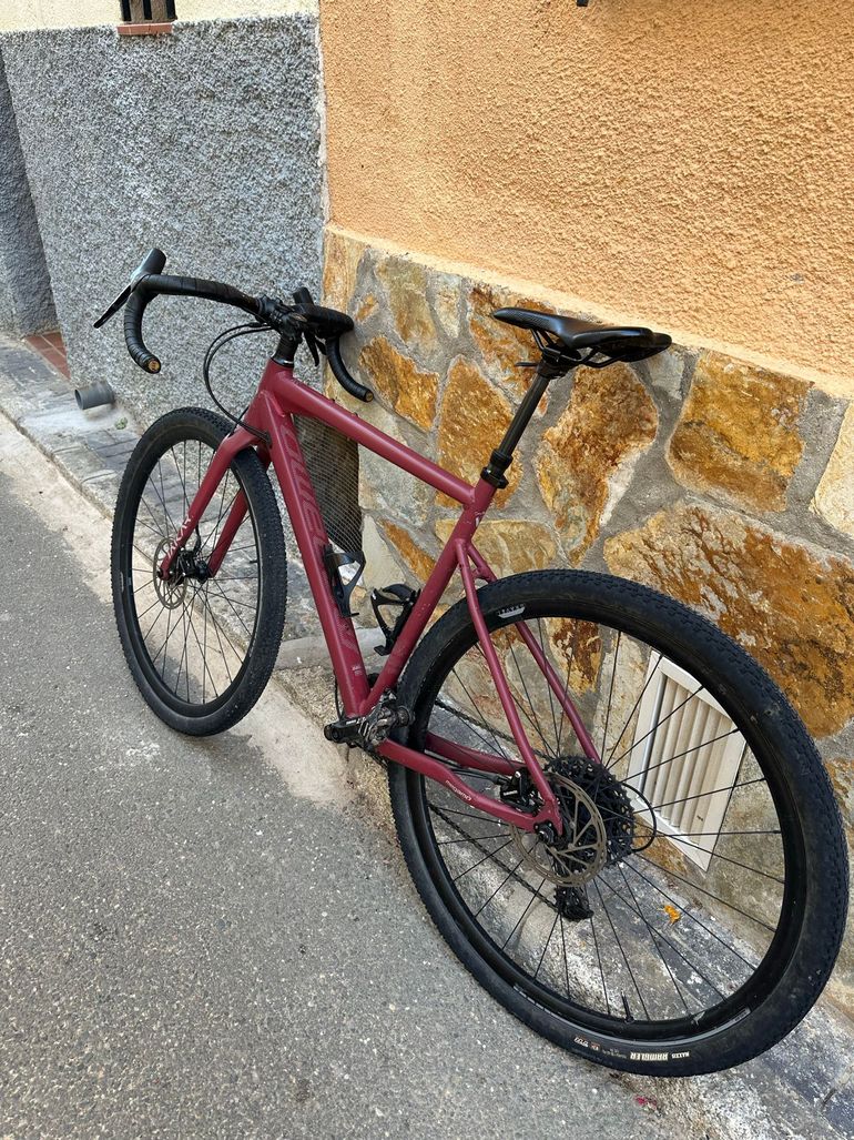 Gebrauchtes Megamo JAKAR 20 2023 2023 Road & Gravel, Rot — Bild 2 von 4