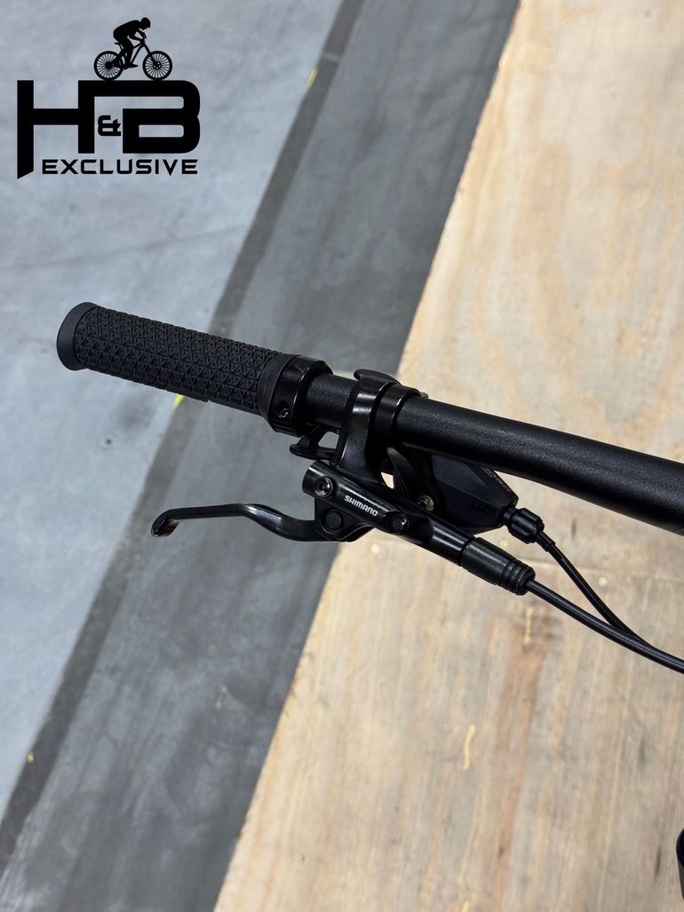 CUBE Reaction Hybrid Pro 625 SHIMANO DEORE 2024 Mountainbike de segunda mano, Gris claro — imagen 4 de 12