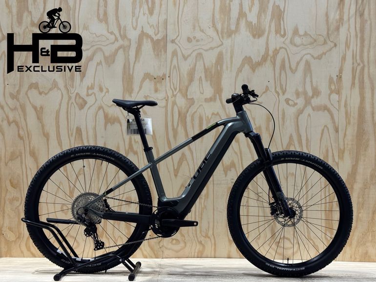 CUBE Reaction Hybrid Pro 625 SHIMANO DEORE 2024 Mountainbike de segunda mano, Gris claro — imagen 1 de 12