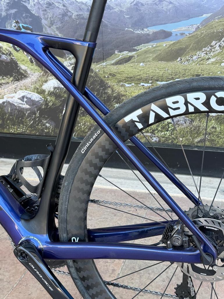 Lapierre Xelius SL 6.0 2023 Frameset 2023 Road & Gravel d'occasion — image 8 sur 8