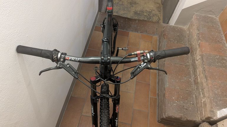 Sarto MTB Telaio Sarto 27.5", Anno 2012 2012 Mountainbike de segunda mano, Negro — imagen 12 de 13