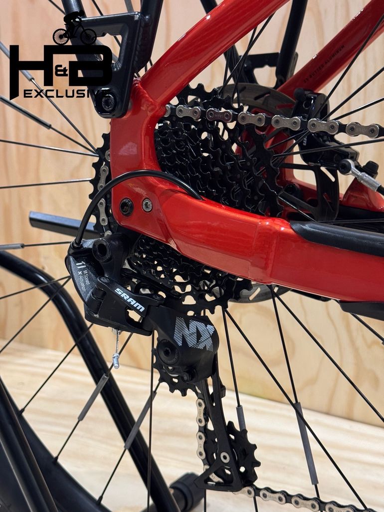 Used Specialized Turbo Tero 4.0 EQ SRAM NX 2022 Mountainbike, Red — image 14 of 14