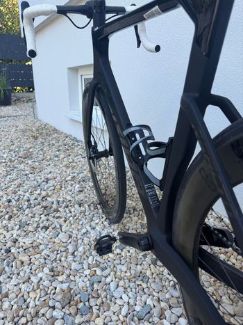 Used Merida REACTO 8000 2023 2023 Road & Gravel, Black — image 5 of 7