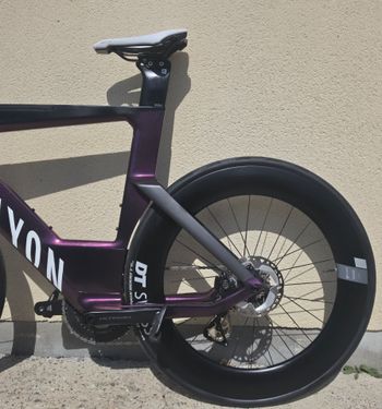Used Canyon Speedmax CF SLX 8 Disc Di2 2024 2024 Road & Gravel, Purple — image 4 of 13