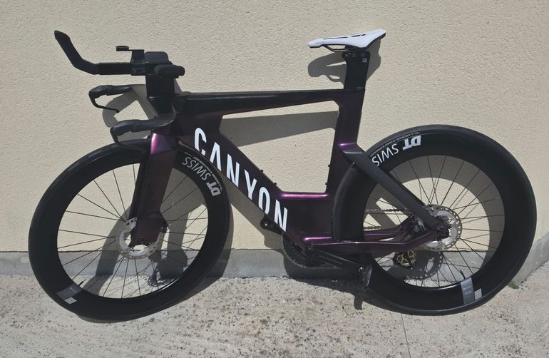 Used Canyon Speedmax CF SLX 8 Disc Di2 2024 2024 Road & Gravel, Purple — image 2 of 13