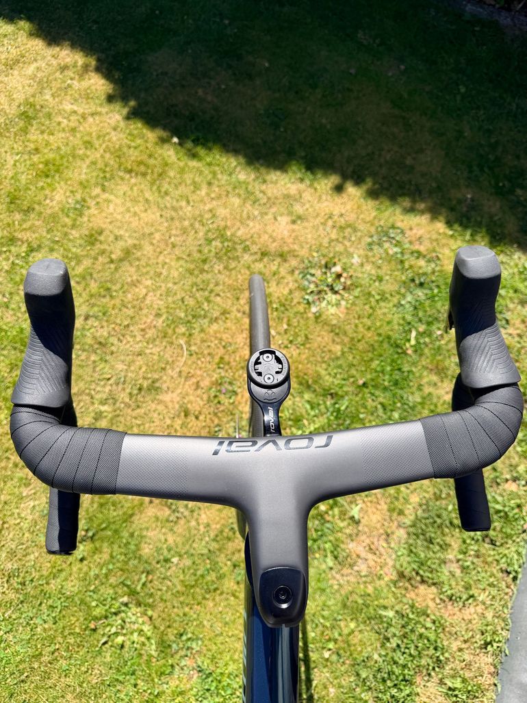 Specialized Tarmac SL8 Expert 2025 2025 Road & Gravel d'occasion — image 4 sur 7
