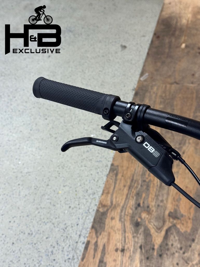 Gebrauchtes CUBE Stereo Hybrid 140 HPC Race 750 Carbon Shimano XT 2024 Mountainbike, Schwarz — Bild 5 von 15