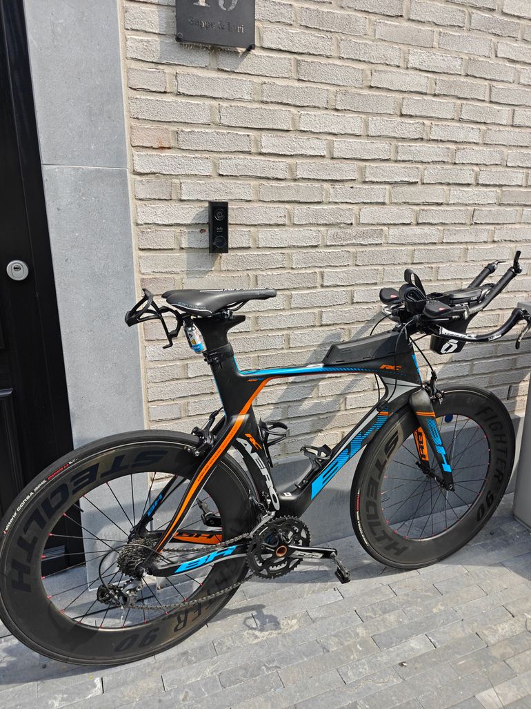 BH Bikes Aerolight Rc 2017 Road & Gravel usato, Nero — immagine 2 di 4