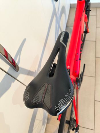 BMC Teammachine Shimano Dura Ace 2017 Road & Gravel usato, Rosso — immagine 7 di 30