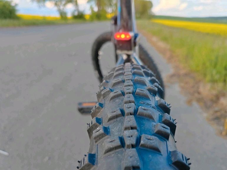 BULLS Aminga E2 2020 2020 Mountainbike de segunda mano, Gris claro — imagen 7 de 17