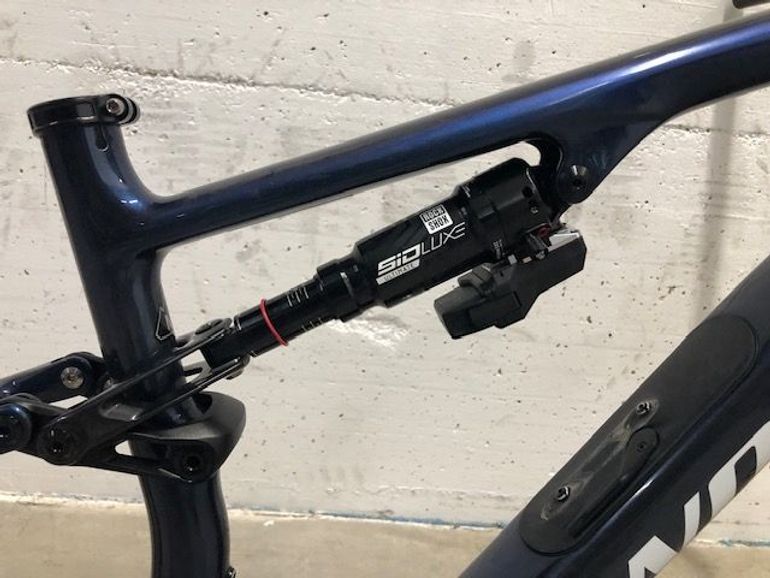 Used Specialized S-Works Epic 8 - SRAM XX AXS, RockShox Ultimate Flight Attendant 2026 Frameset 2026 Mountainbike, Blue, 29 — image 4 of 21