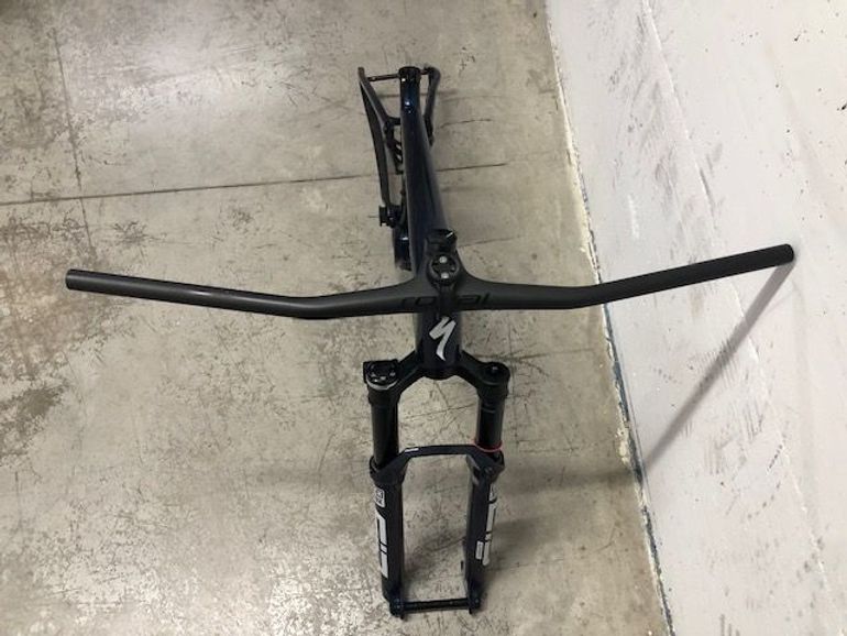 Used Specialized S-Works Epic 8 - SRAM XX AXS, RockShox Ultimate Flight Attendant 2026 Frameset 2026 Mountainbike, Blue, 29 — image 10 of 21
