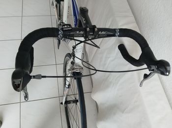 Giant Defy Advanced 2010 2010 Road & Gravel d'occasion — image 4 sur 10