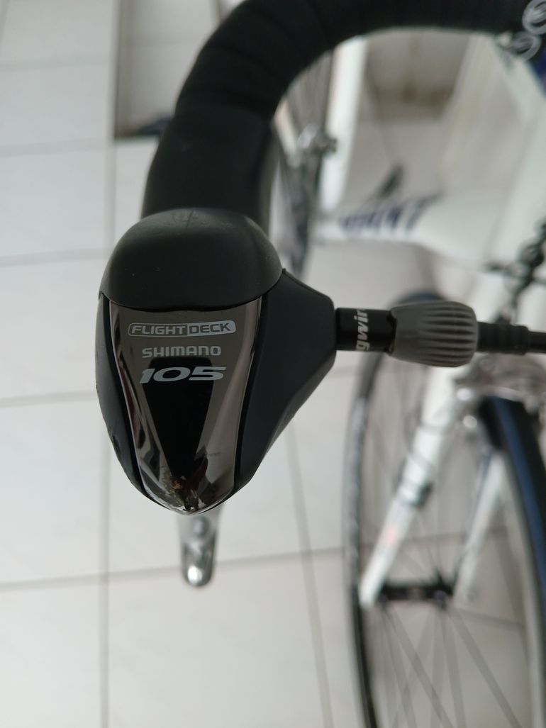 Giant Defy Advanced 2010 2010 Road & Gravel d'occasion — image 10 sur 10