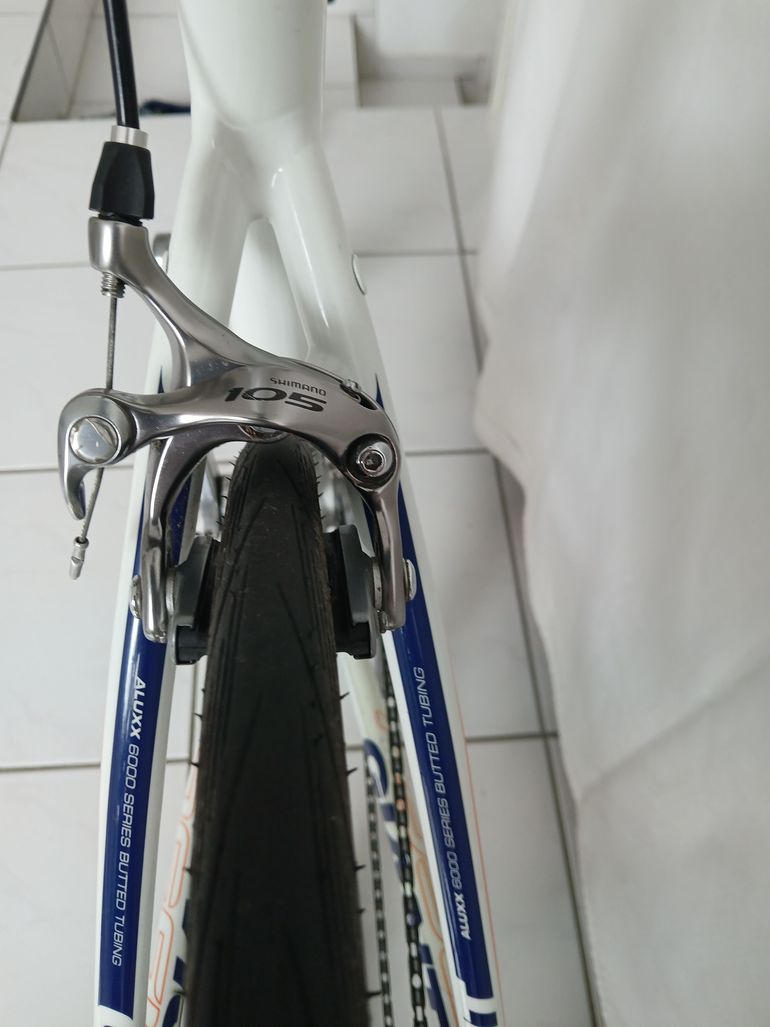 Giant Defy Advanced 2010 2010 Road & Gravel d'occasion — image 6 sur 10