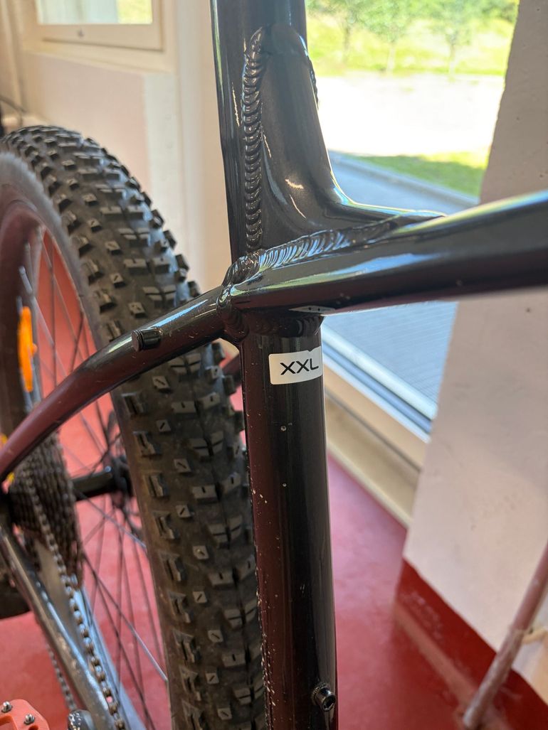 Trek Roscoe 7 2021 2021 Mountainbike de segunda mano, Negro — imagen 8 de 23
