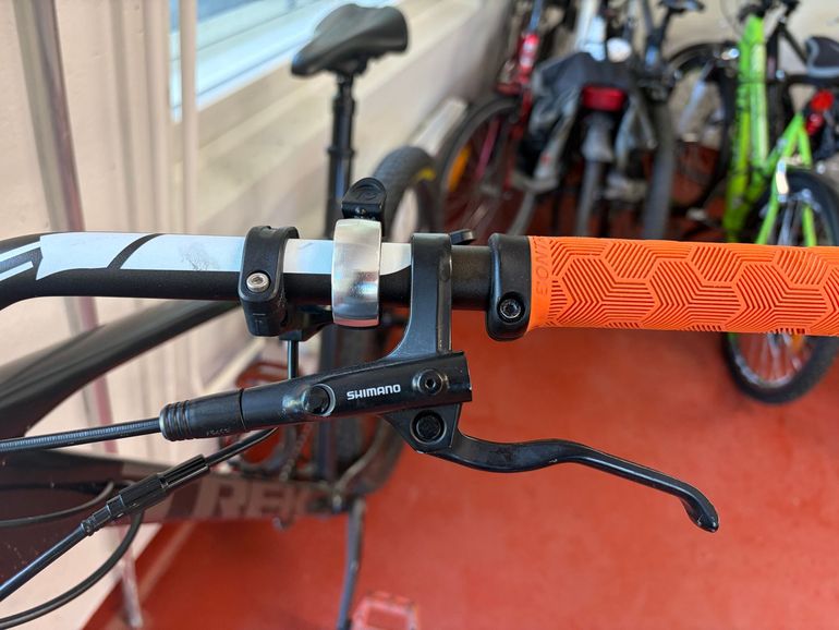 Trek Roscoe 7 2021 2021 Mountainbike de segunda mano, Negro — imagen 15 de 23